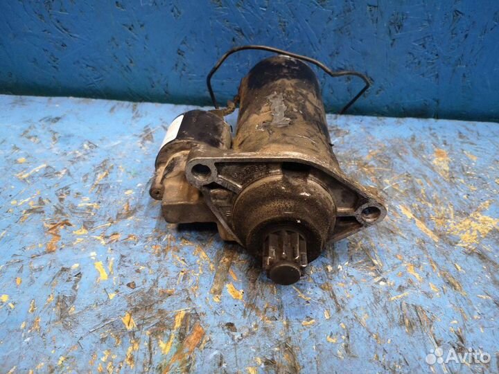 Стартер Volkswagen Polo 3 (1994 - 2001) 085911023A