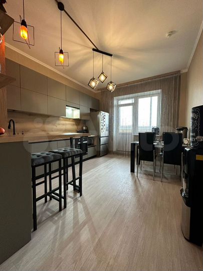 3-к. квартира, 85 м², 15/16 эт.