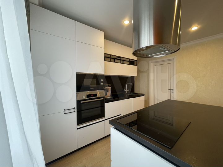 2-к. квартира, 63 м², 10/15 эт.