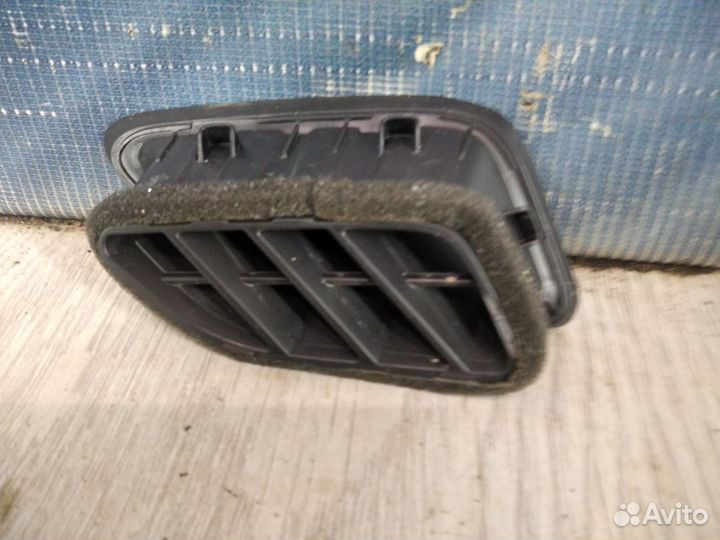 Дефлектор Воздуховод печки Hyundai solaris 2 Прав