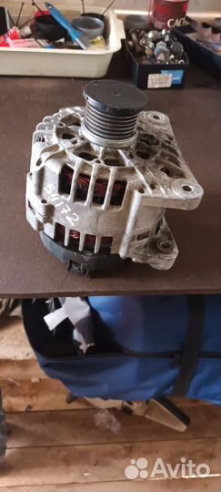 Генератор Valeo 125 Laguna 2 1.8