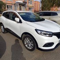 Renault Kadjar 1.5 AMT, 2019, 120 000 км, с пробегом, цена 1 920 000 руб.