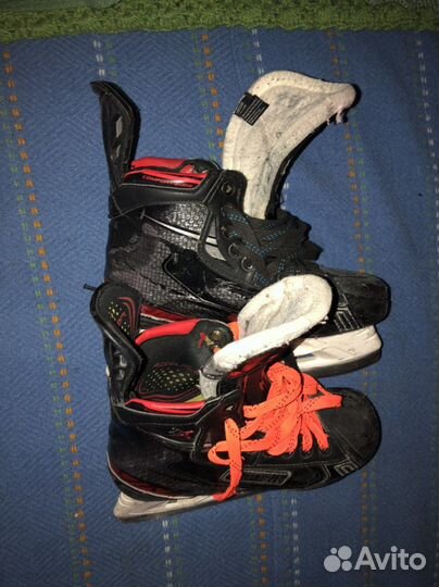 Коньки хоккейные 37 размер бауер