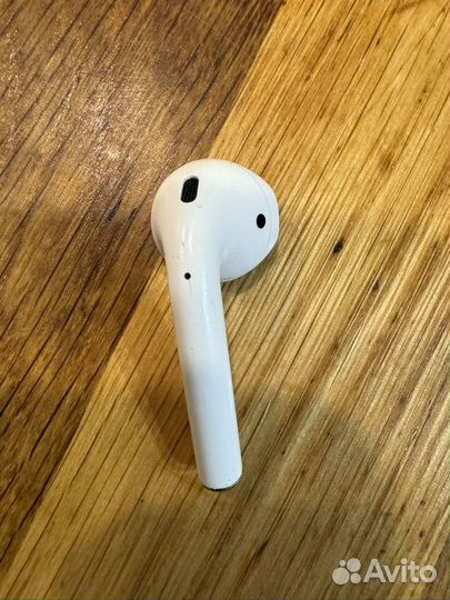 Airpods 1 наушник правый