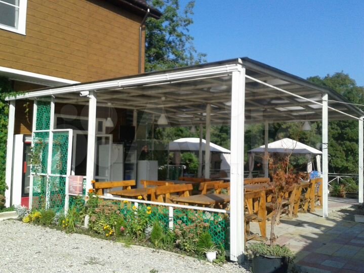 Дом 185 м² на участке 9 сот.