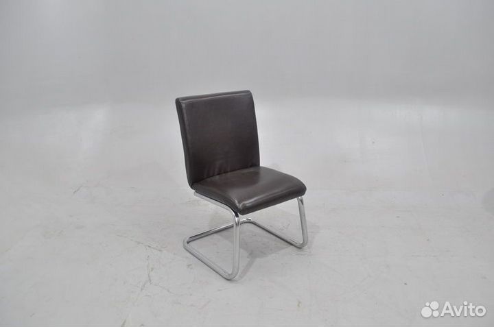 Кресло для переговорной