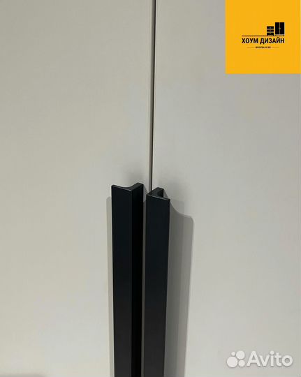 Шкаф распашной с фрезеровкой