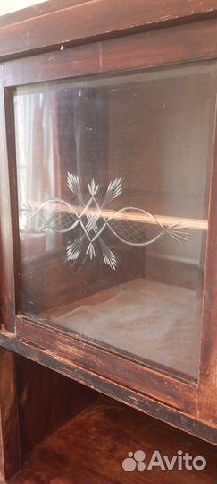 Старинный буфет