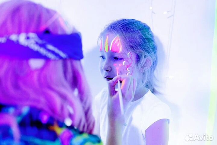 Аниматор Уфа, Уэнздей, Барби, Неоновая