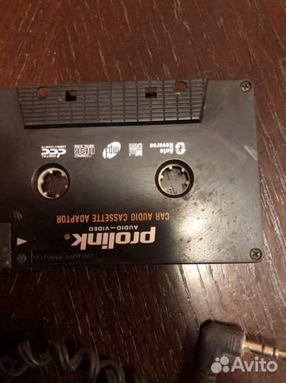 Адаптер на кассетную магнитолу с носителей