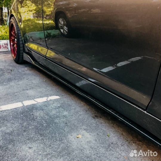 Универсальные пороги (накладки) на все автомобили