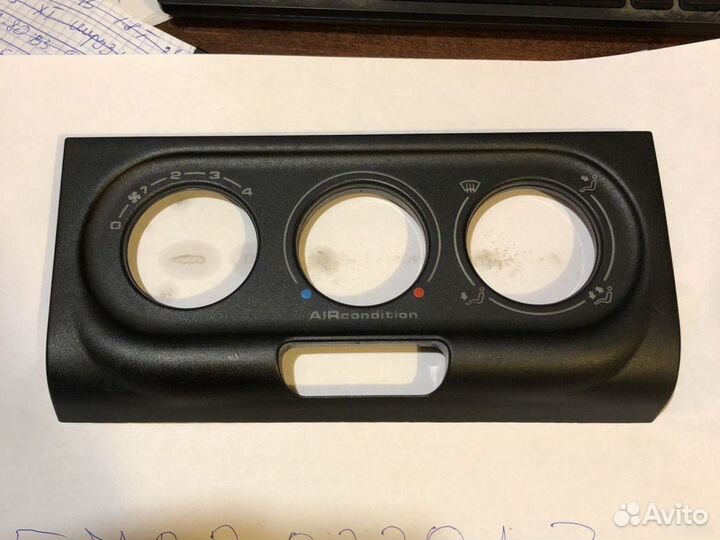 Блок упр печкой Passat B4 дефект крепления троса