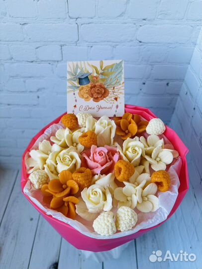 Букет из шоколадных цветов