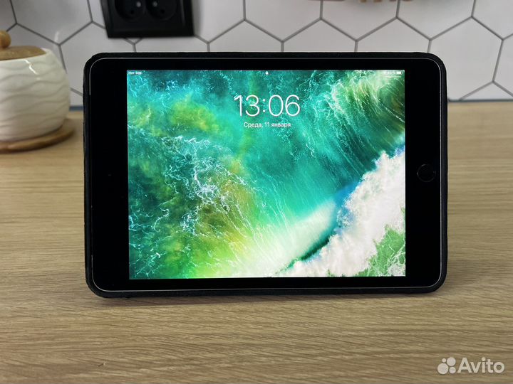 iPad mini 4 128gb wifi + cellular (сим-карта lte)