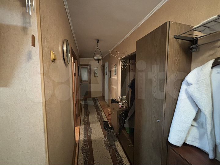 3-к. квартира, 60 м², 6/9 эт.