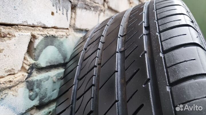 Arivo Ultra ARZ5 245/45 R18 и 275/40 R18