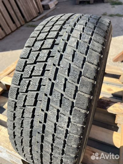 Bridgestone Blizzak MZ-03 225/45 R17