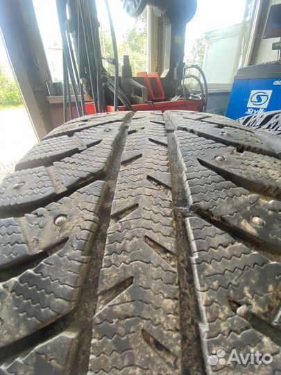 Bridgestone Ice Cruiser 7000S 205/50 R17 93T
