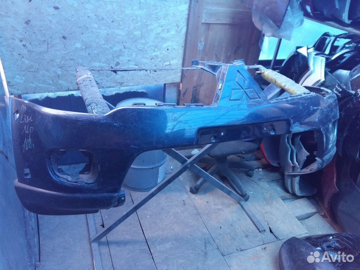 Mitsubishi L-200 передний бампер 10г. (IV рестайл)