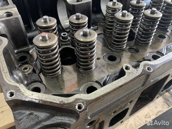 Головка блока цилиндров Cursor 10 Iveco Stralis