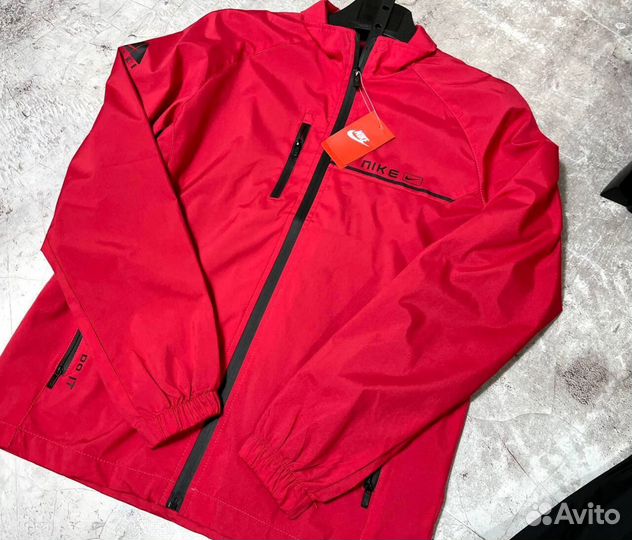 Спортивные костюмы Nike