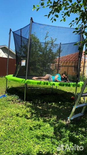 Батут с защитной сеткой 306 см Доставка