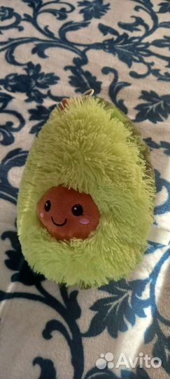 Мягкая игрушка авокадо