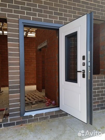 Дверь входная с терморазрывом