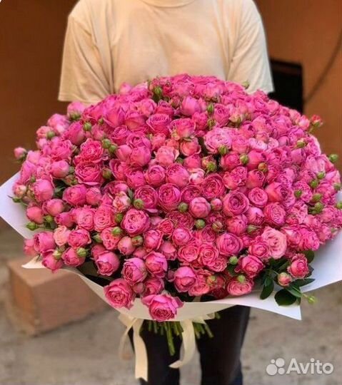 Букет пионовидные розы