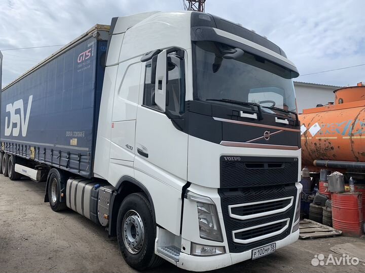 Требуется водитель кат Е на тент