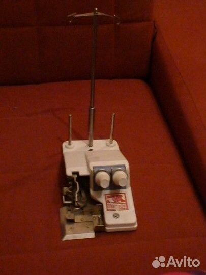 Приставка краеобметочная оверлок к бытовым швейным