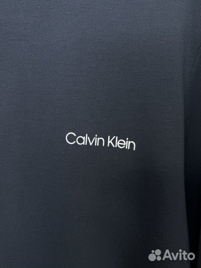 Лонгслив мужской Calvin Klein