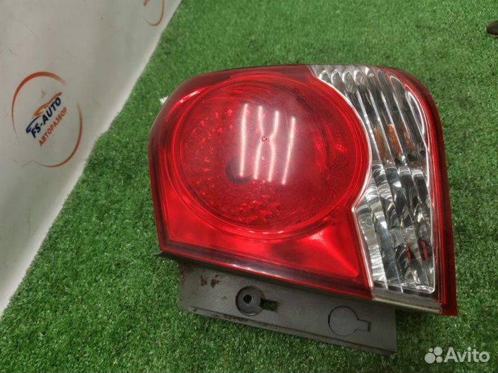 Стоп-сигнал задний правый Chevrolet Cruz седан 1.6