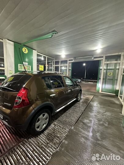 Renault Sandero Stepway 1.6 МТ, 2014, 213 000 км