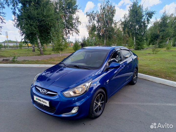 Hyundai Solaris 1.6 AT, 2011, 192 000 км