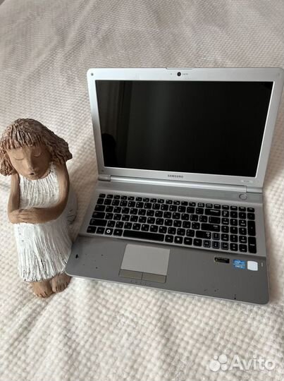 Ноутбук Samsung RC520