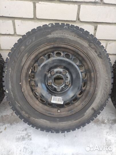 Dunlop SP Winter Ice 01 195/65 R15 95T, Япония