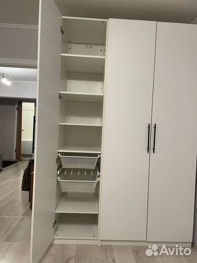 Шкаф IKEA белый