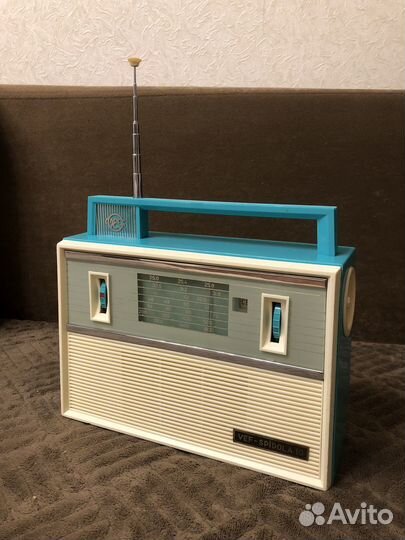 VEF spidola 10 бирюзовый радиоприёмник