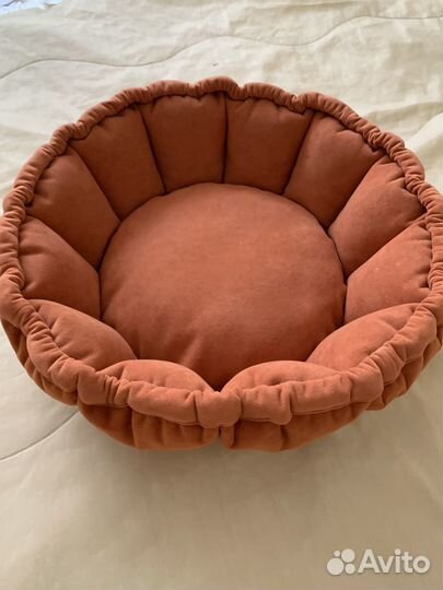 Лежанка для собак