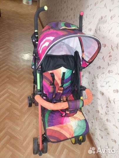 Прогулочная коляска