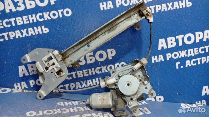 Задний левый стеклоподъёмник Nissan Teana J31