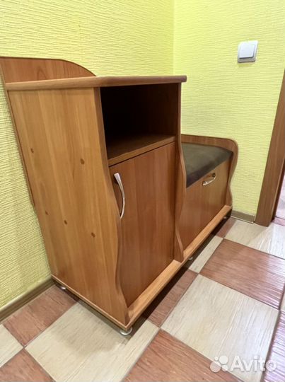 Тумба в прихожую