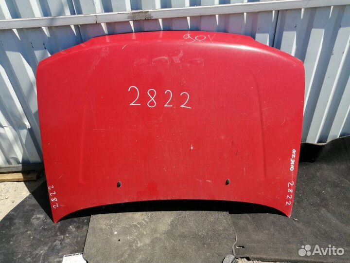 Капот Nissan Cube Z10