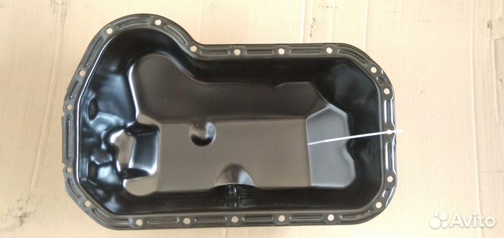 Масляный поддон двигателя VW Golf Polo Jetta