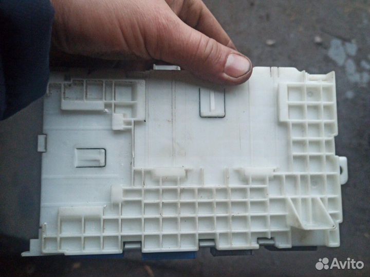 Блок комфорта mazda 3 BL 1.6 ат