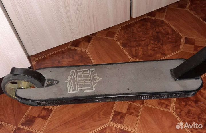 Трюковой самокат