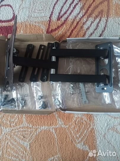 Кронштейн для телевизора