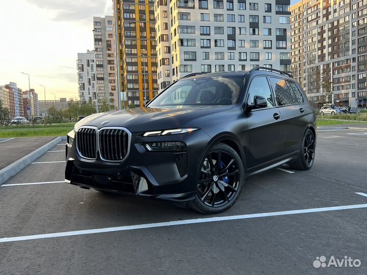 BMW X7 3.0 AT, 2022, 50 км