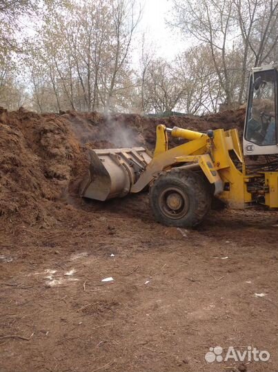 Чернозем,земля плодородная,перегной, навоз